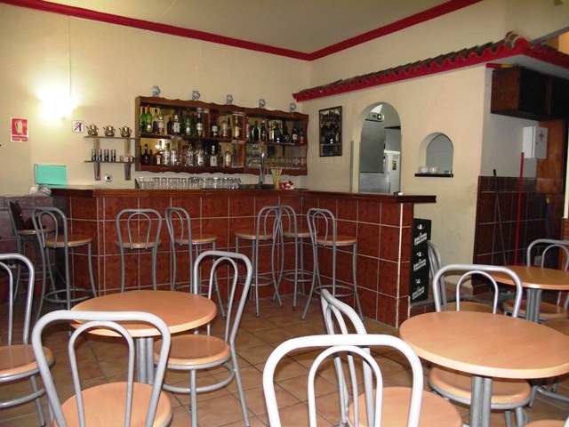 Freehold Business Opportunity! Bar for Sale in Fuengirola, Costa del Sol,Spain