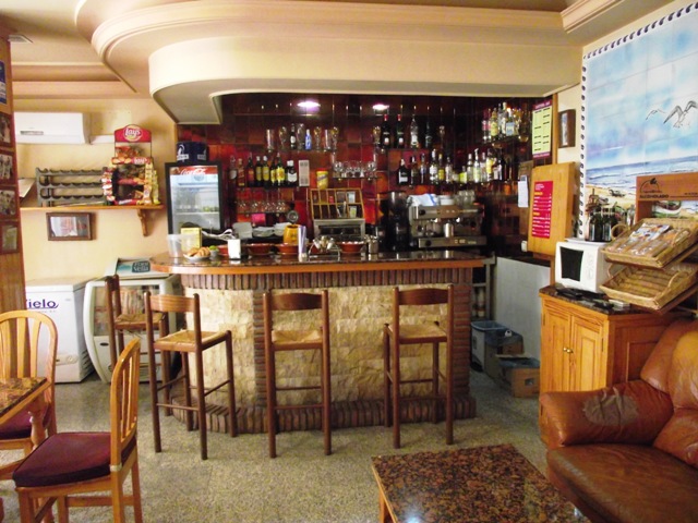 Bar/ Cafe Area